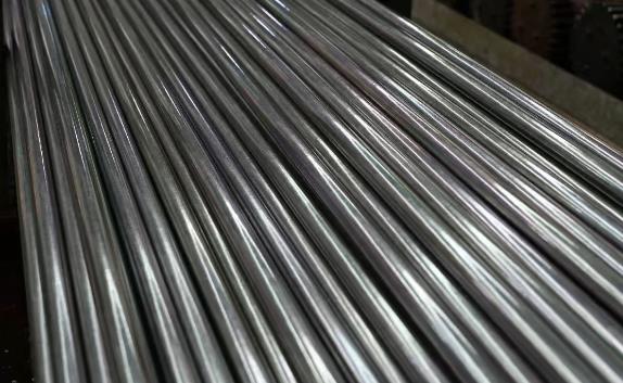 聊城精密管现货商分享：精密光亮管是一种高精密钢管材料
