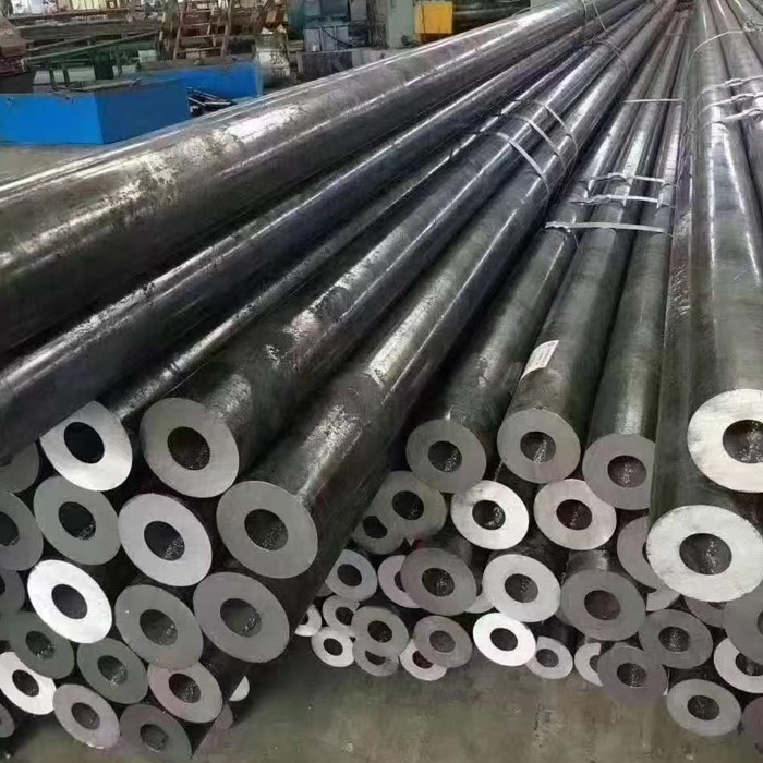 厂家定制20#热轧无缝钢管切割加工